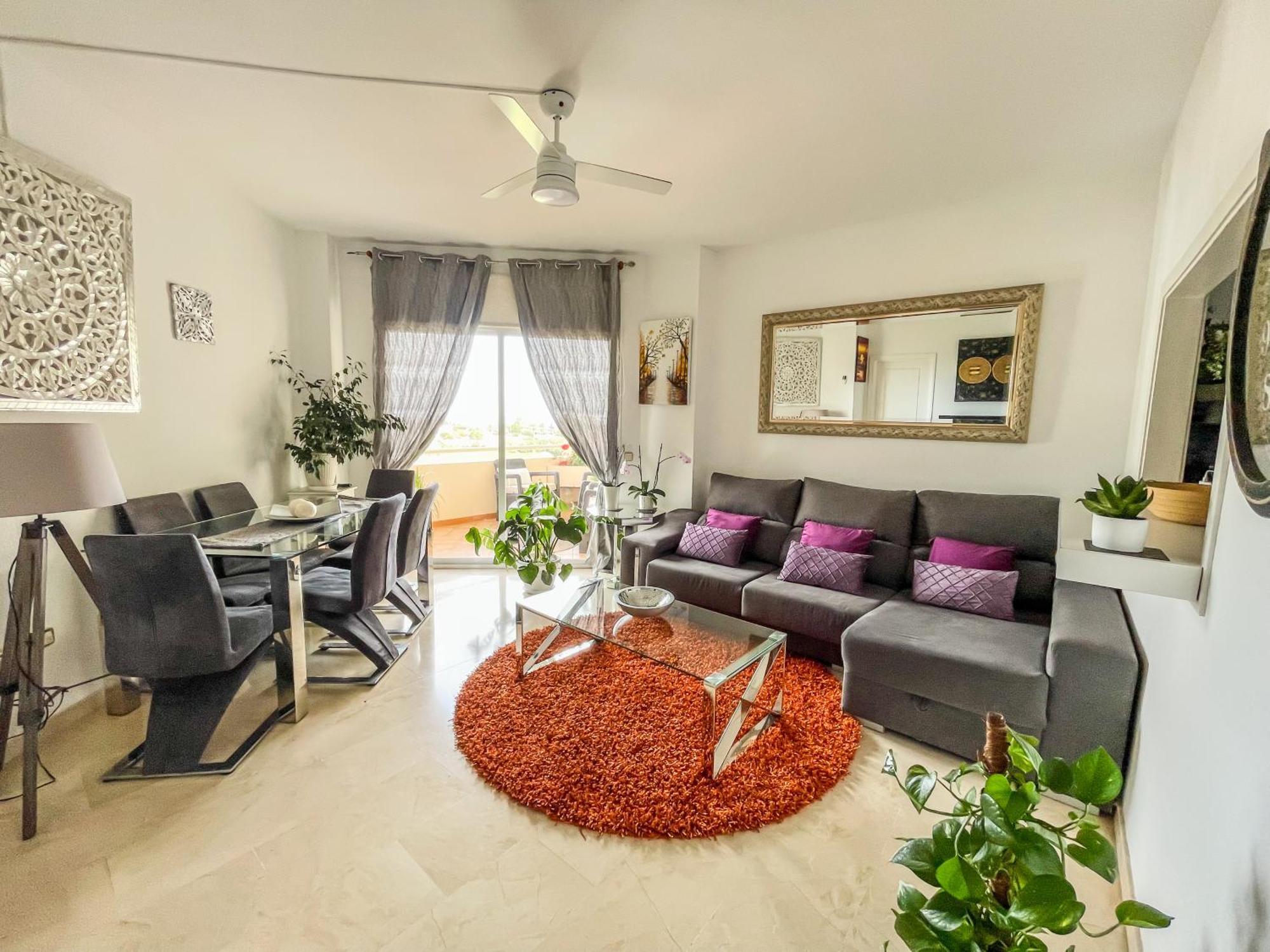 Modern Apartment With Terrace - 2 Min From The Beach Estepona Exterior foto